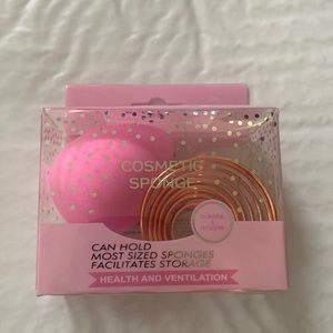 NWT Make up sponge with gift ;)